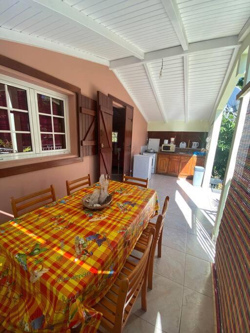 Ferienwohnung Cocon Tropical Vieux-Habitants Exterior foto